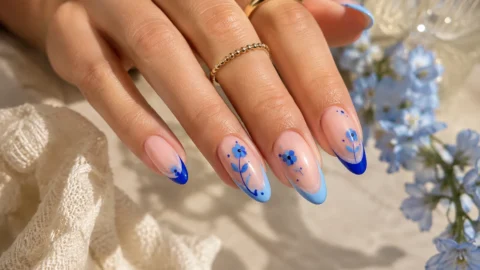 Floral Summer Nails
